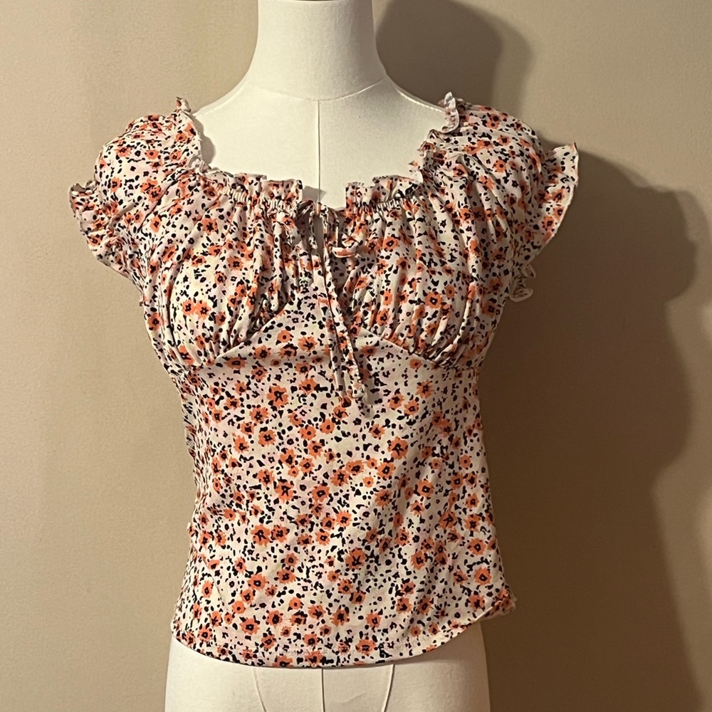 Planet Gold Floral Ruffle Blouse
